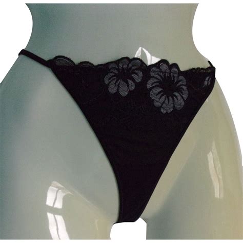 Autre Marque Charlott Lingerie String Assorti Dentelle Noir Ref 71766