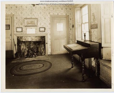 Rainy Day Room Wadsworth Longfellow House Portland Ca Maine