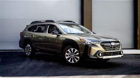 Consumer Reports Best Row Suvs Under K Subaru Outback Now