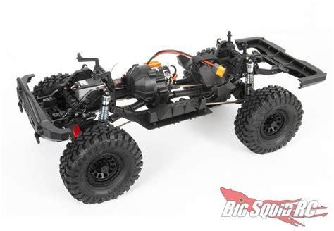 Axial Racing SCX10 III Base Camp 4WD RTR Big Squid RC RC Car And