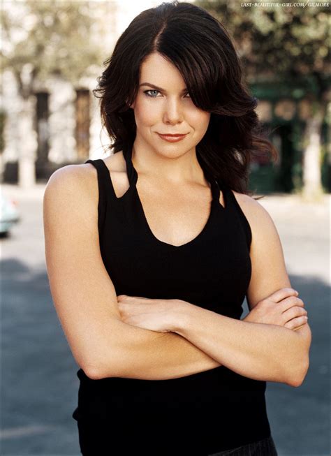 Lauren Graham As Lorelai Gilmore On Gilmore Girls Favorite Tv Characters Pinterest