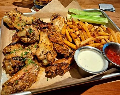 Smoked Wings Are On Point Twin Peaks Columbus Traveller Reviews