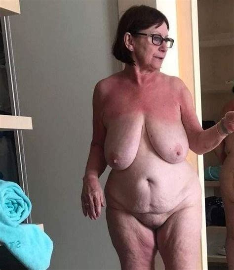 Broad In The Beam Busty Grannies Posing Nude GrannyNudePics
