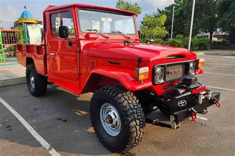 1983 Toyota Land Cruiser Fj45 Pickup For Sale On Bat Auctions Closed