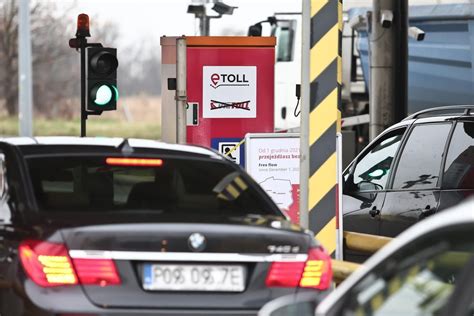 Jak teraz zapłacić za przejazd autostradą Duże zmiany i nowe aplikacje