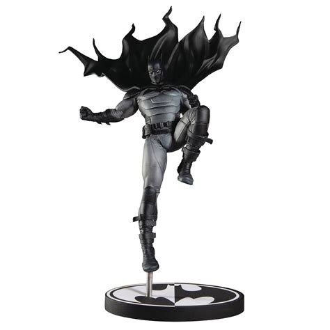 MAY228666 BATMAN B W BATMAN BY OLIVIER COIPEL STATUE Previews World