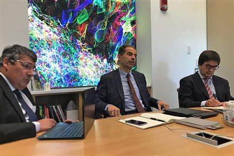 portuguese delegation led  minister manuel heitor visits mit mit