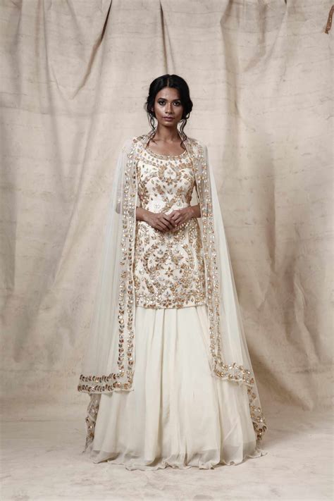 10 Indian Wedding Designers Every Brides Should Know