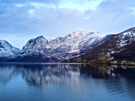 Why You Should Do Norway in a Nutshell in Winter - Flirting with the Globe