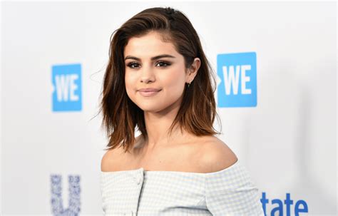 Selena Gomez Expected to Share Lupus Struggle in New Documentary