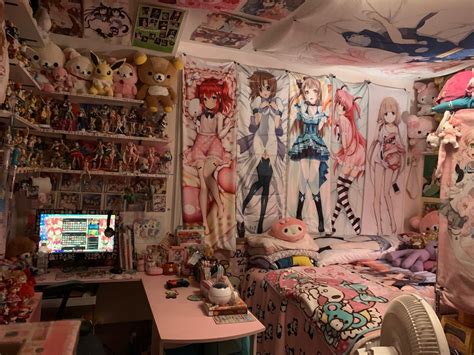 RubyOshi On Mfc Pretty Room Cute Room Ideas Otaku Room