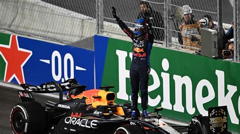 Lees Hier Terug Hoe Verstappen Zijn Vierde Wereldtitel Won In Las Vegas