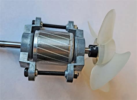 Spaltpolmotor F R Kleine Antriebe