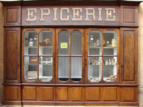 Epicerie Façade de magasin Façade boutique Vitrine bois