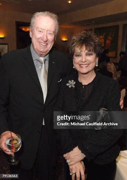 Tom Poston Suzanne Pleshette Photos And Premium High Res Pictures