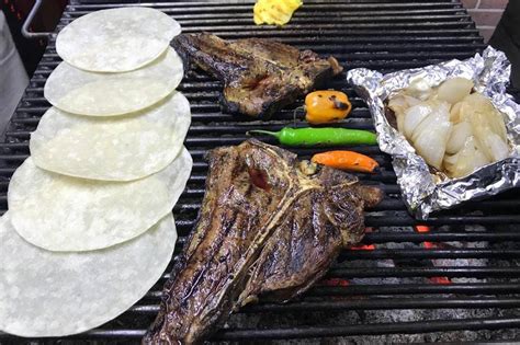 Don Carbón Tacos de Carne Asada Consulta disponibilidad y precios