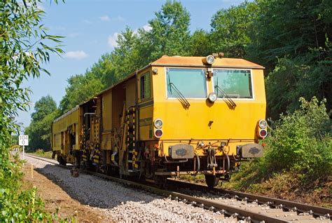 Im Einsatz Am Auf Der Hellertalbahn Kbs Zwischen