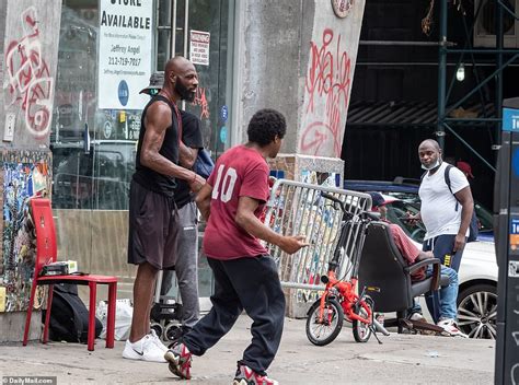 Shocking Photos Of Nyc S Hooverville Homeless Encampments In Central