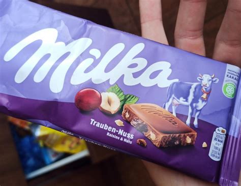 Milka Czekolada Mleczna Z Rodzynkami I Orzechami Laskowymi G