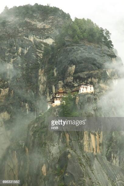 Taktsang Palphug Monastery Photos Et Images De Collection Getty Images