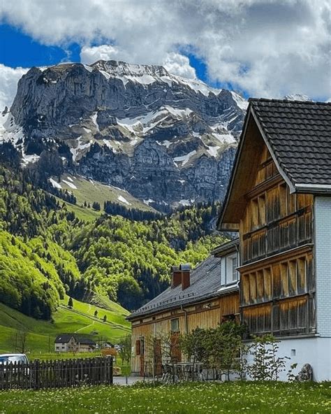 Appenzell Alps, Switzerland 🇨🇭💙🇨🇭 : r/Mountain