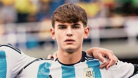 Qué dijo Lionel Messi sobre el debut de Nico Paz en la Selección Argentina