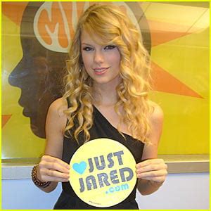 Taylor Swift: #1 Album In America! | Taylor Swift | Just Jared ...