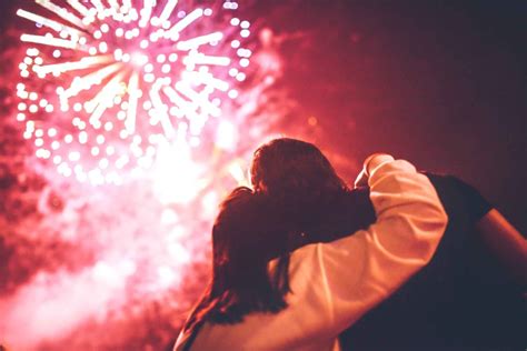 Oahu Independence Day Waikiki Firework Cruise