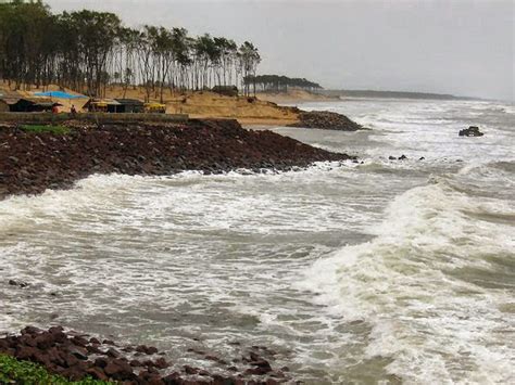 Mandarmani Beach Is Worth Visiting For Its Serenity