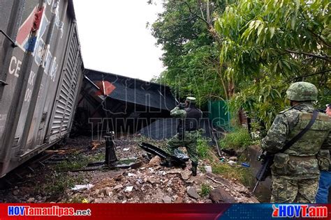 Hoy Tamaulipas Retiran Vagones Descarrilados En Tampico