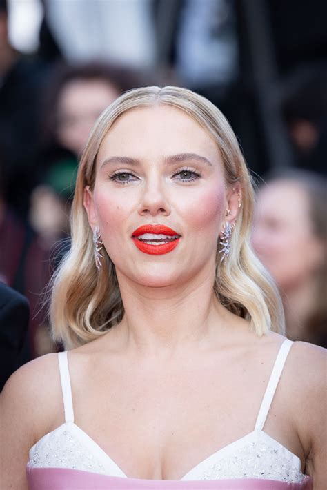 Scarlett Johansson Asteroid City Red Carpet At Cannes Film Festival