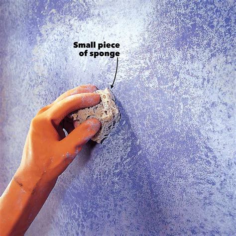 How To Sponge Paint A Wall Sponge Painting Walls Sponge Painting Diy Wall Painting