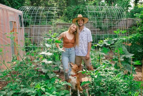 Turn Your Backyard Into A Snack Yard With Edible Landscapes Modern Farmer