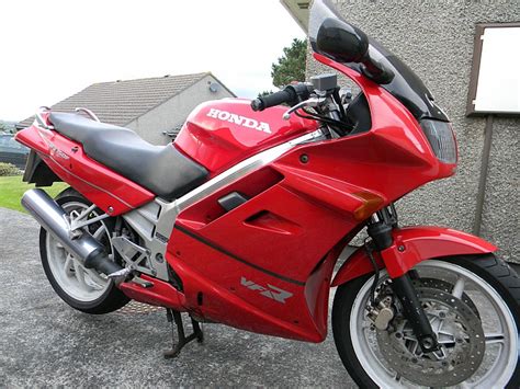 1991 HONDA VFR750F L RED