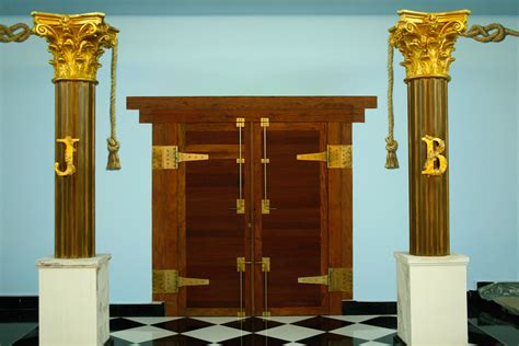 Masonic Temple Decoration The Columns