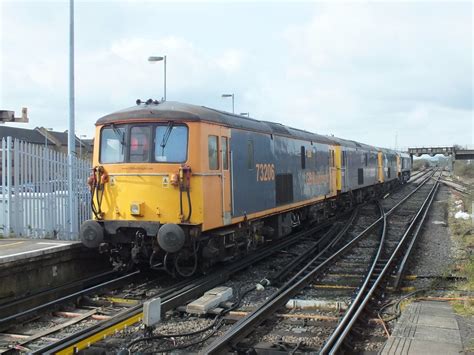 73206 73141 73207 And 66723 Strood GB Railfreight Clas Flickr