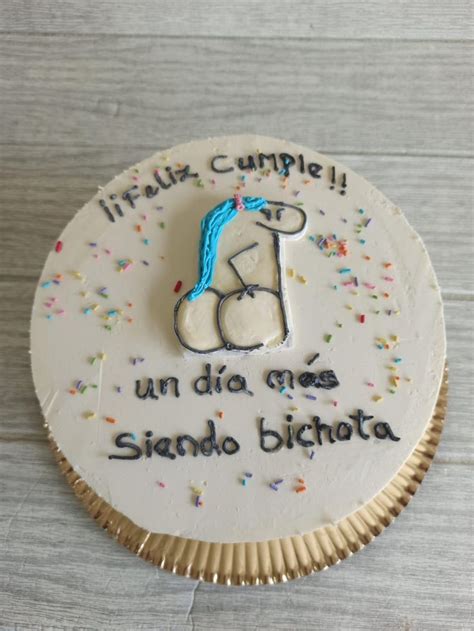 Torta Meme Bichota Tortas Bonitas Pasteles Personalizados Pasteles