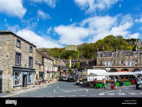 Settle north yorkshire hi-res stock photography and images - Alamy