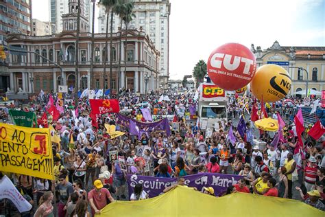 Marcha De Abertura Re Ne Mais De Mil E Mostra Vitalidade Da Agenda