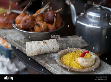 Street Food In Darjeeling Stock Photo Alamy