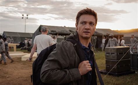 Jeremy Renner O Gavi O Arqueiro Compartilha Foto Do Hospital