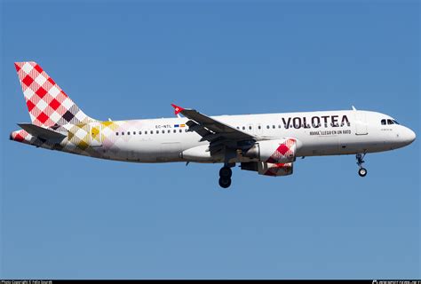 Ec Ntl Volotea Airlines Airbus A Photo By Felix Sourek Id