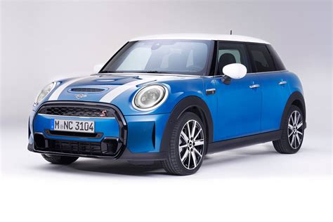 2023 MINI Hardtop 4 Door Prices Reviews And Pictures Edmunds