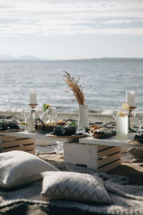 Beach Picnic Photos, Download The BEST Free Beach Picnic Stock Photos ...