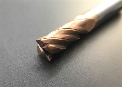 High Precision PVD Coating Solid Carbide End Mills For Highly Targeted