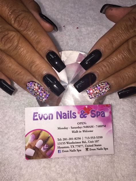 Pin By Gwenthelpn On Nails Nail Spa Nail Designs Nails