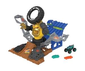 Hot Wheels Monster Trucks Arena Smashers MEGA Wrex Vs Crushzilla Takedown Playset