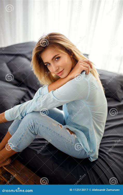 Natural Pretty Blonde Sitting On Bed Stock Image Image Of Caucasian Apartment 112513017
