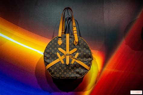 Lv Dream Par Louis Vuitton Exposition Gratuite Boutique Caf Et