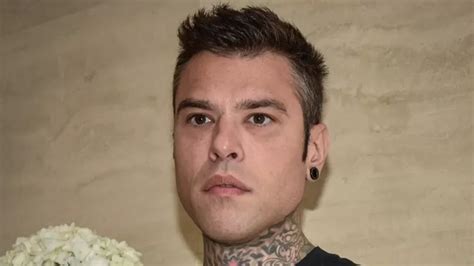 Come Sta Fedez Stato Di Salute Aggravato Interviene Lo Staff